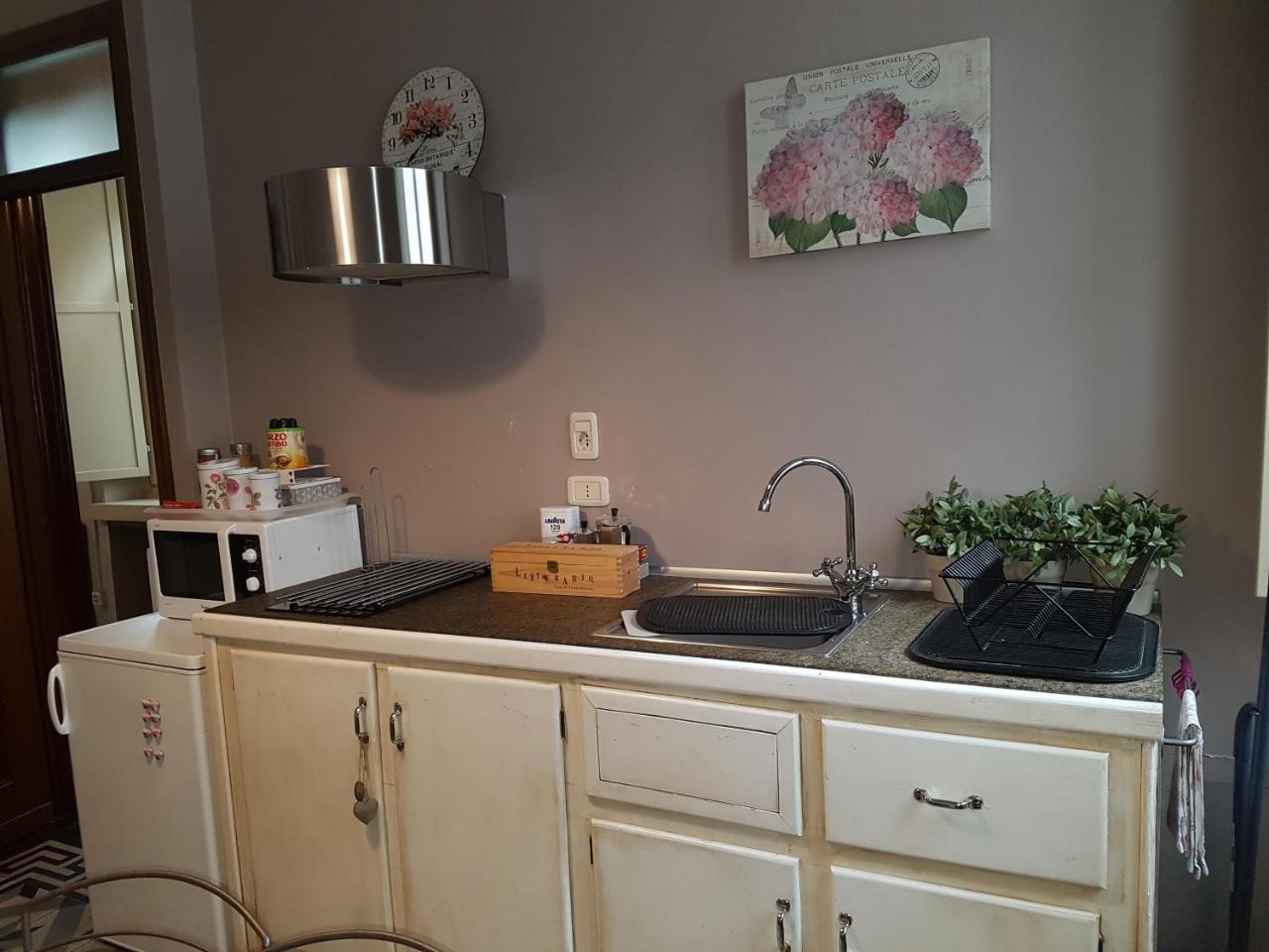 L'Ortodellerose Hotel Алба Екстериор снимка